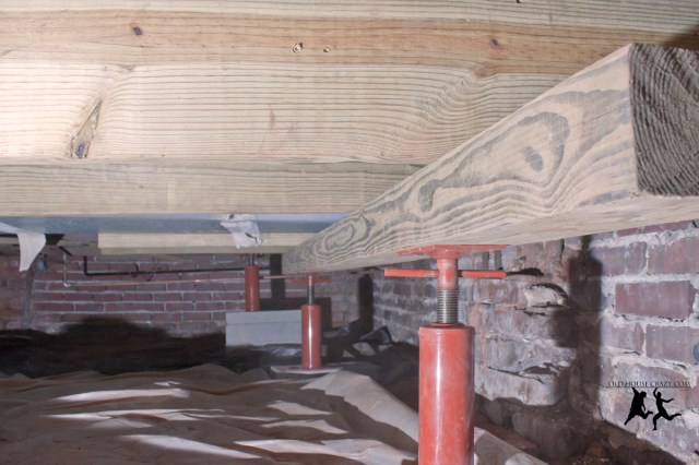 Lifting Up a Sagging Floor – DIY | Old House Crazy