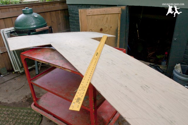 Old House Crazy - DIY - Organizing - Make a Chalkboard Menu for Your Freezer - 01